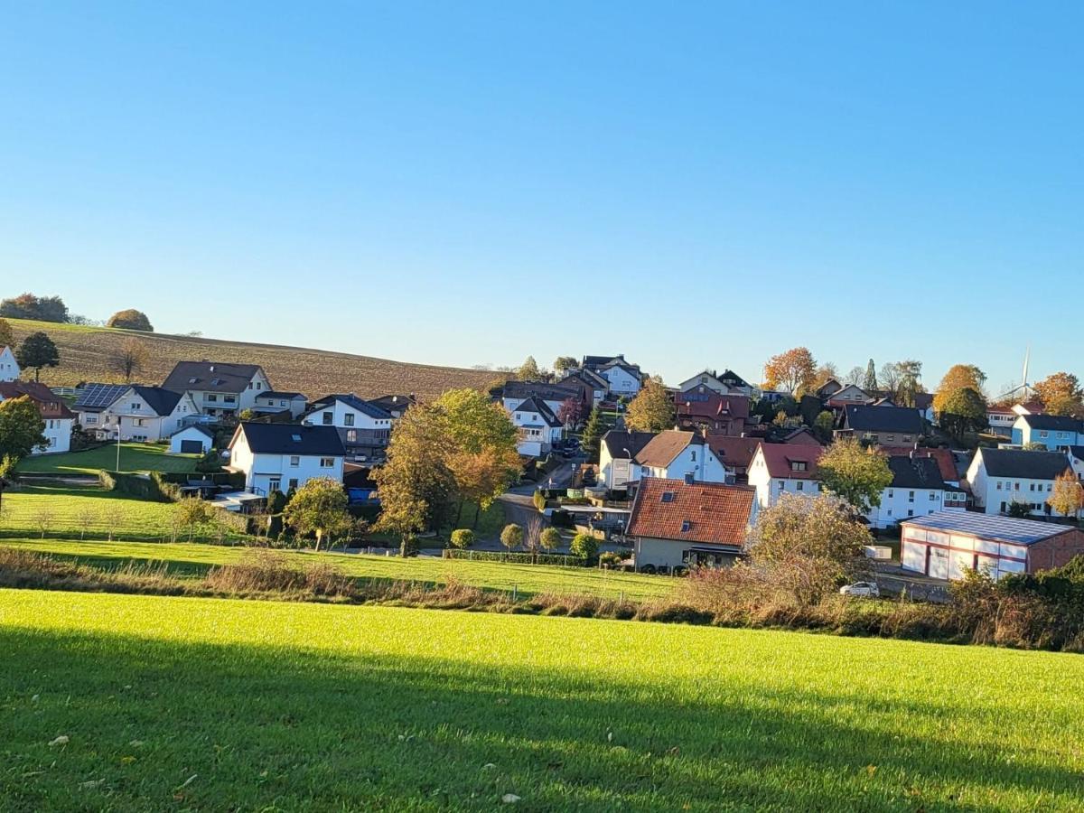 Апартаменты Sunny Flat In Bad Driburg With Garden Экстерьер фото