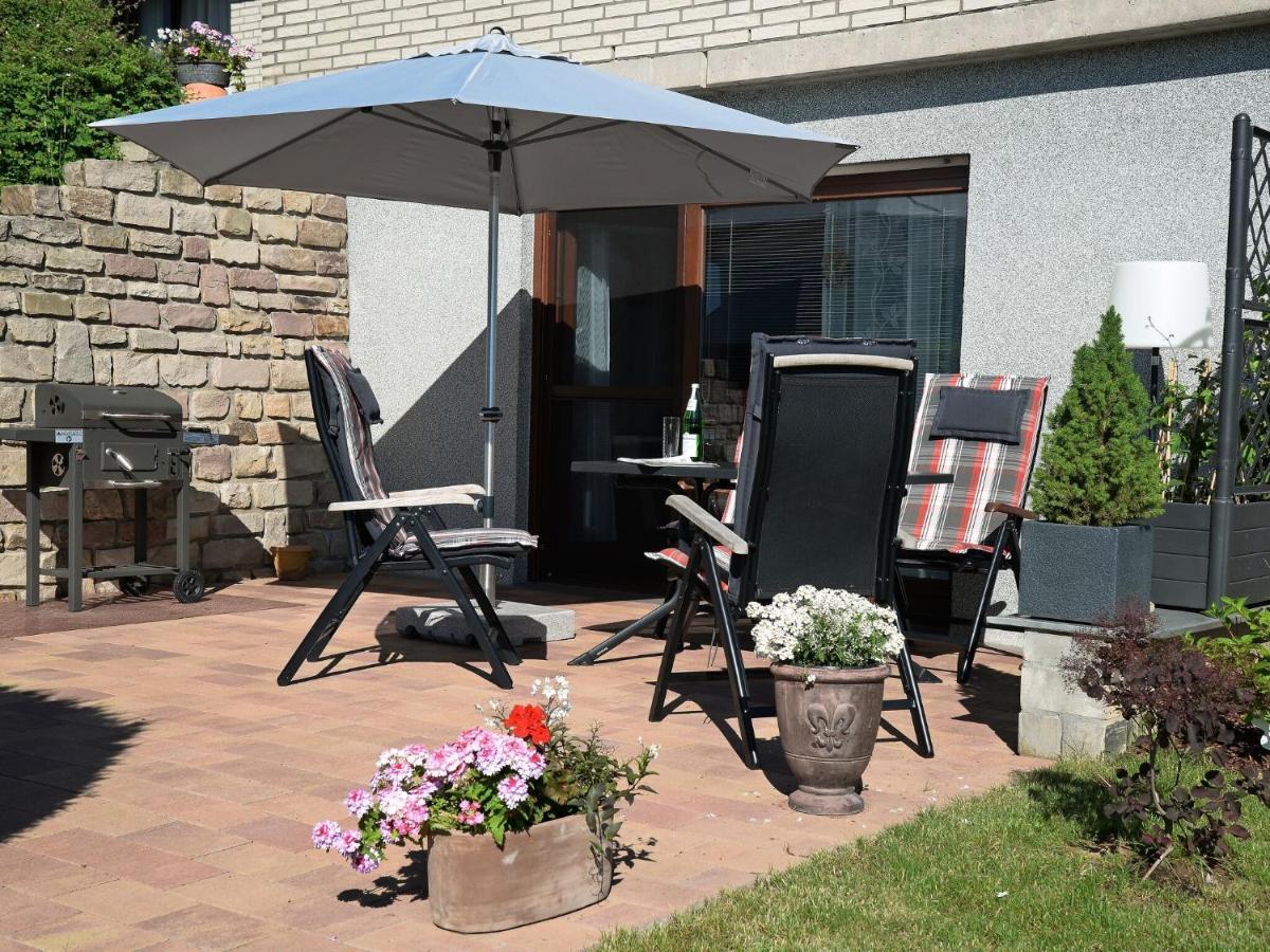 Апартаменты Sunny Flat In Bad Driburg With Garden Экстерьер фото